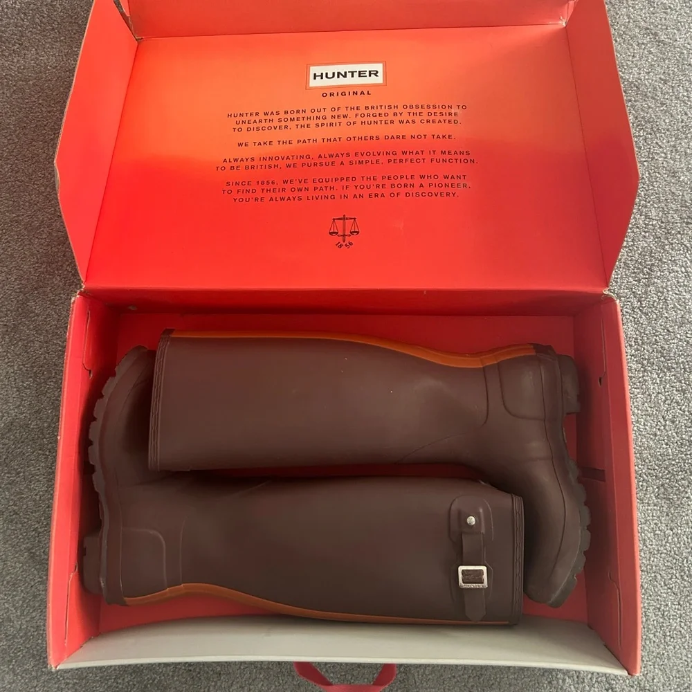 Hunter Two-Tone Tall Rain Boots - Picture 2 of 3